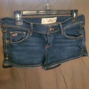 NEW Dark Denim Hollister Shorts